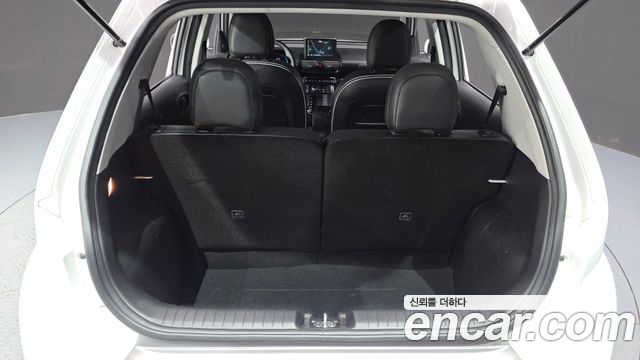 Hyundai Casper Smart 2023 — фото 18