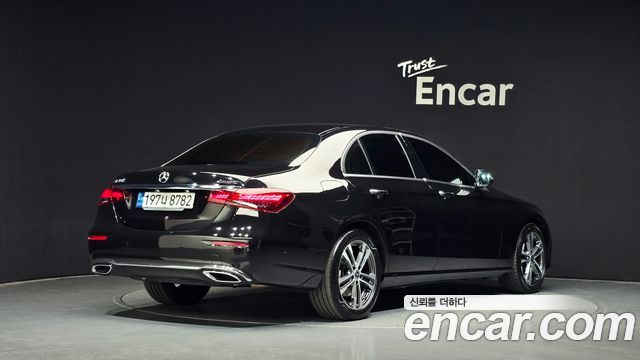 Mercedes-Benz E-Class (W213) E350 4MATIC Avantgarde 2022 — фото 2