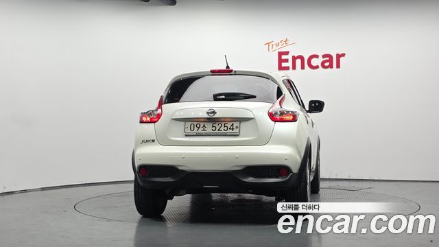 Nissan Juke 1.6 SV F15 2017 — фото 4