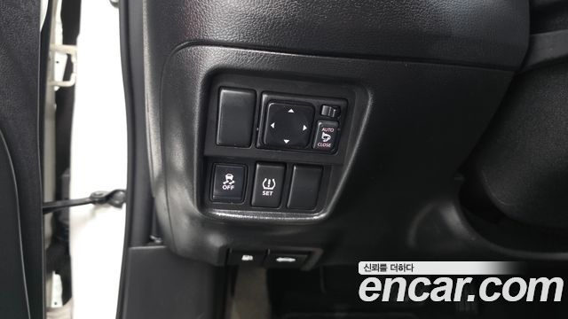 Nissan Juke 1.6 SV F15 2017 — фото 18