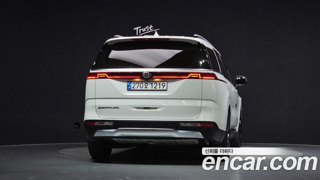 Kia Carnival (IV) Gasoline 9-Seater Signature 2021 — фото 4