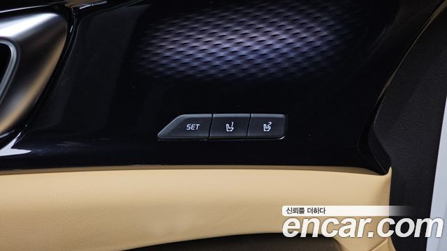 Kia Carnival (IV) Gasoline 9-Seater Signature 2021 — фото 20