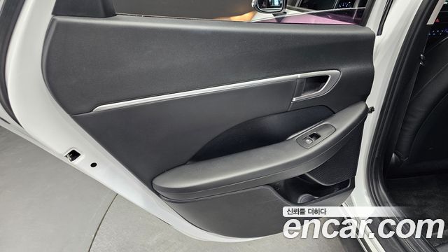 Hyundai Sonata (DN8) 2.0 Smart 2020 — фото 25