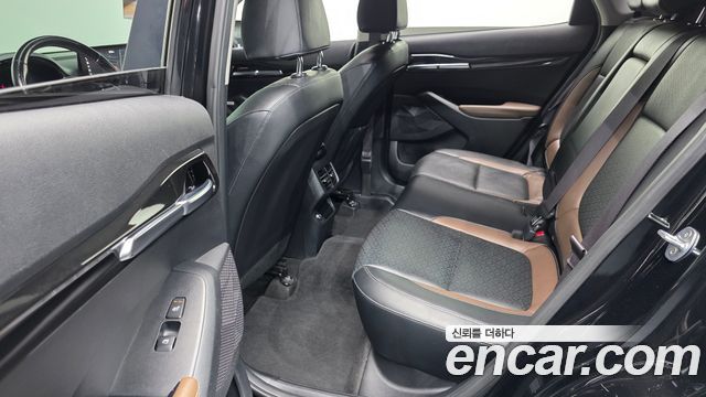 Kia Seltos Gasoline 1.6 Turbo 4WD Noblesse 2020 — фото 12
