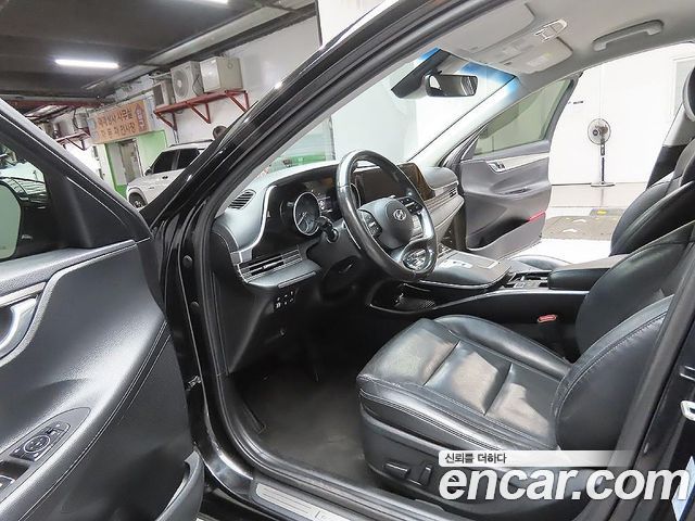 Hyundai Grandeur (IG) 2.5 Premium 2020 — фото 18