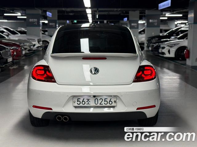Volkswagen Beetle 2.0 TDI Premium 3rd 2013 — фото 5
