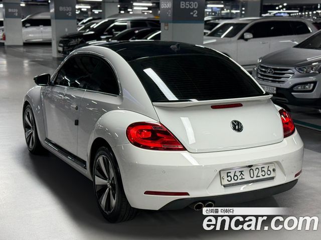Volkswagen Beetle 2.0 TDI Premium 3rd 2013 — фото 6