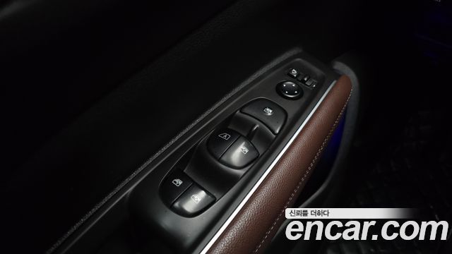 Renault Korea QM6 Diesel 4WD RE Signature 2017 — фото 18
