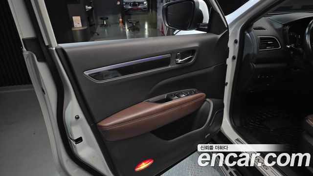 Renault Korea QM6 Diesel 4WD RE Signature 2017 — фото 24