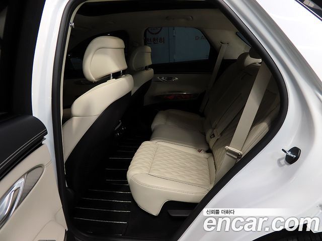 Genesis GV70 2.5T Gasoline AWD 2024 — фото 7