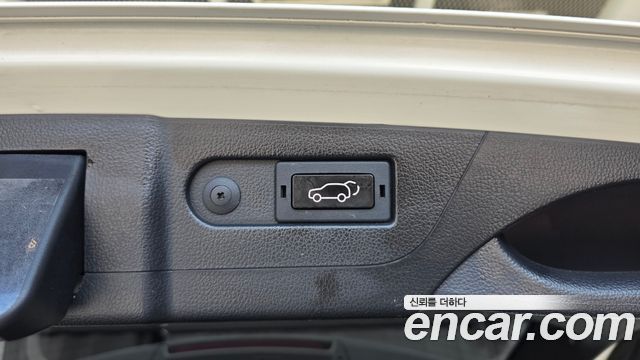 KG Mobility (SsangYong) G4 Rexton Diesel 2.2 4WD Eurasia Edition 2019 — фото 27