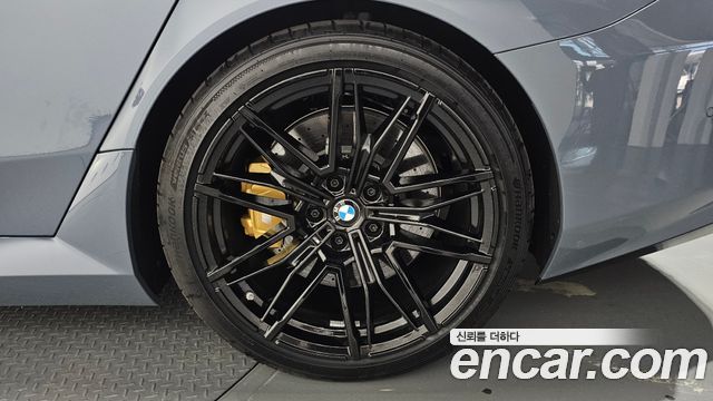 BMW M5 (G90) M5 Touring Storm Bay Edition 2026 — фото 21