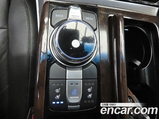 Genesis EQ900 3.8 GDI AWD Luxury 2017 — фото 19