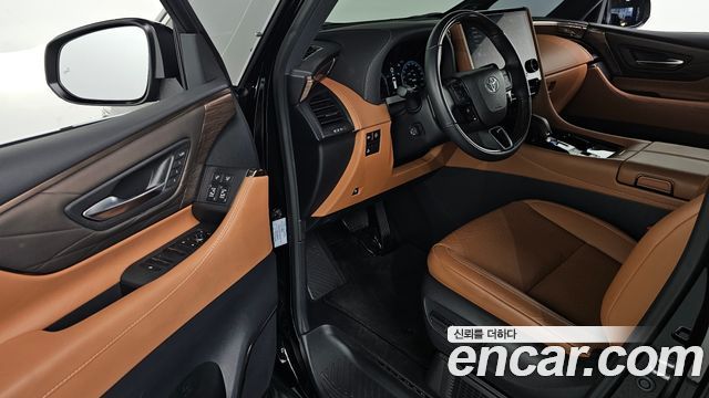 Toyota Alphard (IV) 2.5 HEV Executive AWD 2024 — фото 10