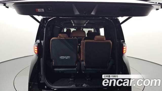 Toyota Alphard (IV) 2.5 HEV Executive AWD 2024 — фото 24