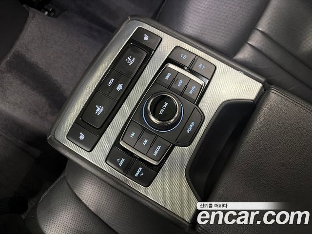 Genesis G80 3.8 GDI Prestige 2017 — фото 17
