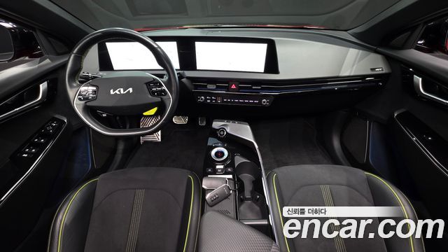 Kia EV6 GT 4WD 2023 — фото 7