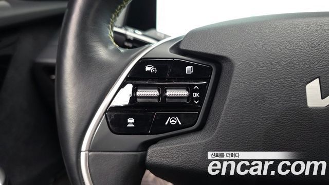 Kia EV6 GT 4WD 2023 — фото 21