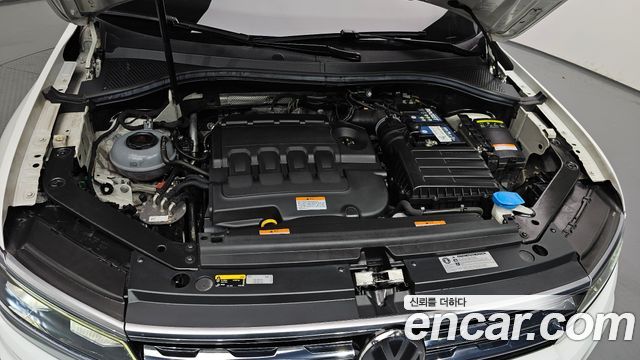 Volkswagen Tiguan (II) 2.0 TDI Prestige 2020 — фото 6