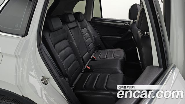 Volkswagen Tiguan (II) 2.0 TDI Prestige 2020 — фото 12