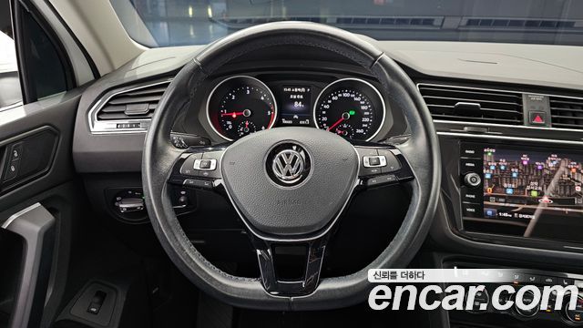 Volkswagen Tiguan (II) 2.0 TDI Prestige 2020 — фото 13
