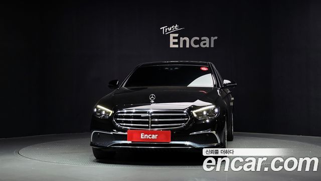 Mercedes-Benz E-Class (W213) E220d 4MATIC Exclusive 2022 — фото 3