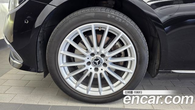 Mercedes-Benz E-Class (W213) E220d 4MATIC Exclusive 2022 — фото 5