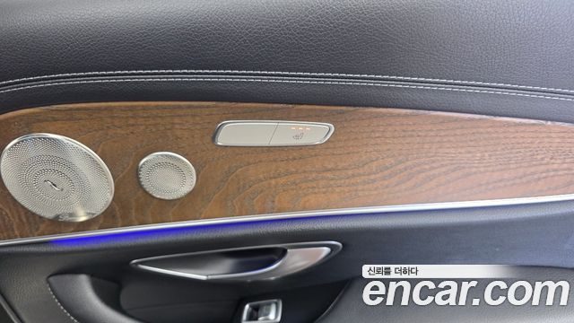 Mercedes-Benz E-Class (W213) E220d 4MATIC Exclusive 2022 — фото 18