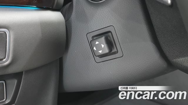 Genesis EQ900 5.0 GDI AWD Prestige 2016 — фото 14