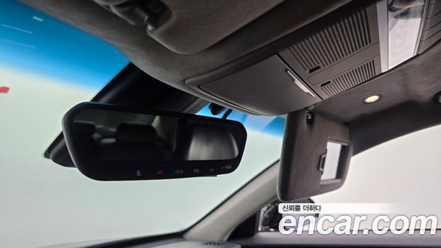 Genesis EQ900 5.0 GDI AWD Prestige 2016 — фото 19
