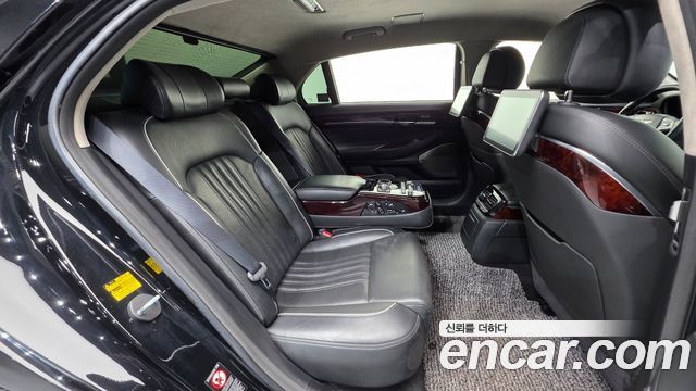 Genesis EQ900 5.0 GDI AWD Prestige 2016 — фото 33