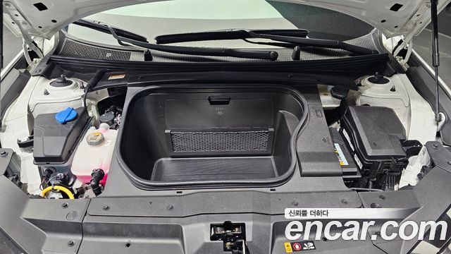 Hyundai Ioniq 6 Long Range Exclusive 2025 — фото 6