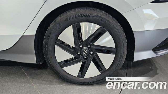 Hyundai Ioniq 6 Long Range Exclusive 2025 — фото 21