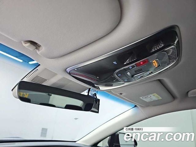 Genesis G80 (RG3) Gasoline 3.5 Turbo 2WD 2025 — фото 21