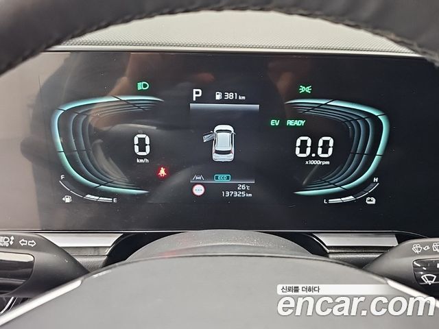 Kia Niro Prestige 2022 — фото 6