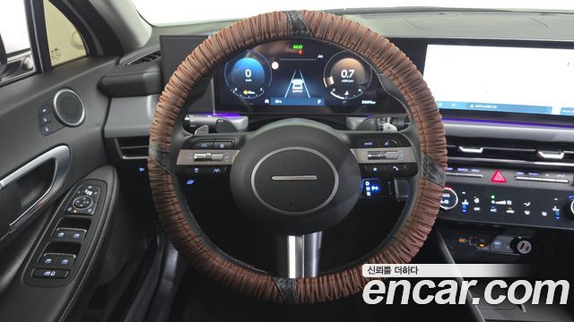 Hyundai Sonata The Edge (DN8) 1.6 Turbo Exclusive 2024 — фото 13