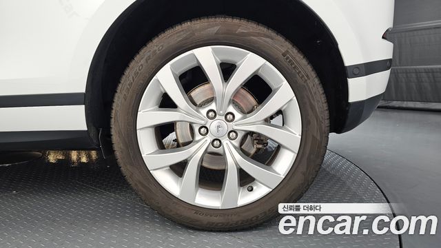 Land Rover Range Rover Evoque (II) P250 SE 2021 — фото 21