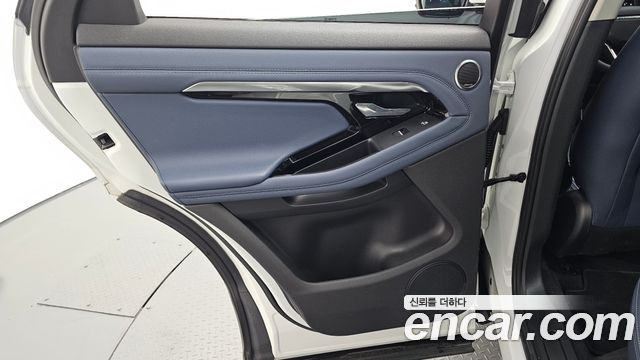 Land Rover Range Rover Evoque (II) P250 SE 2021 — фото 25