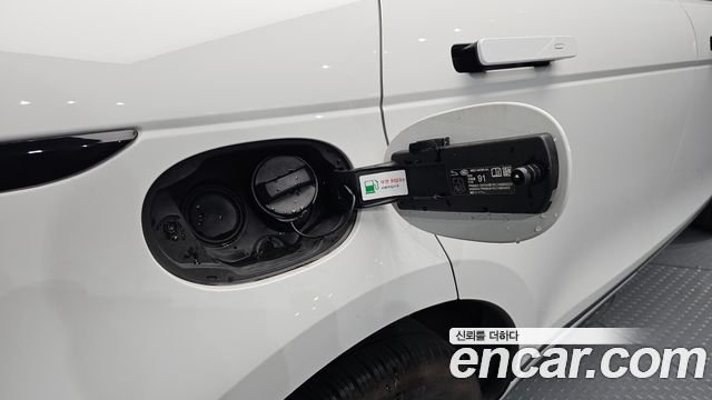 Land Rover Range Rover Evoque (II) P250 SE 2021 — фото 35