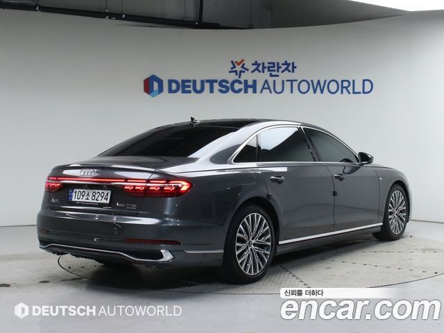 Audi A8 (D5) 55 TFSI Quattro Premium LWB 2022 — фото 2