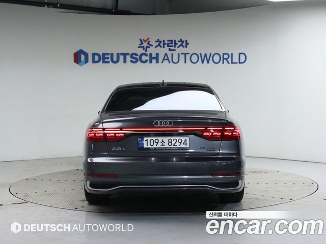 Audi A8 (D5) 55 TFSI Quattro Premium LWB 2022 — фото 4