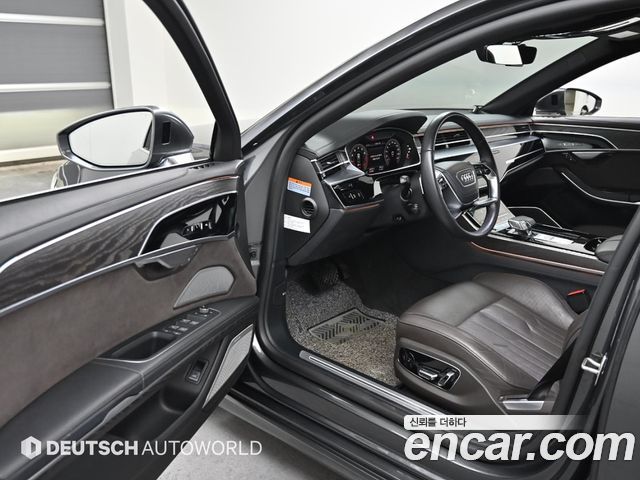 Audi A8 (D5) 55 TFSI Quattro Premium LWB 2022 — фото 15