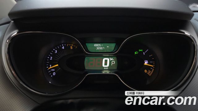 Renault Korea QM3 RE 2015 — фото 8