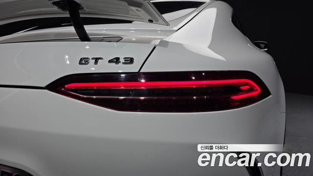 Mercedes-Benz AMG GT 4Door 43 4MATIC+ 2022 — фото 29