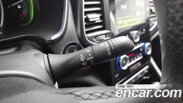 Renault Korea SM6 2.0 GDe LE 2017 — фото 17
