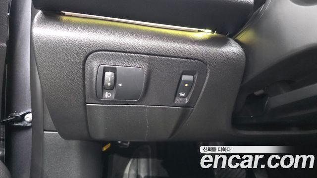 Renault Korea SM6 2.0 GDe LE 2017 — фото 28