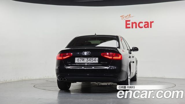 Audi A4 2.0 TDI dynamic B8 2014 — фото 4