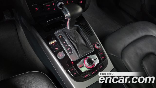 Audi A4 2.0 TDI dynamic B8 2014 — фото 9