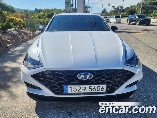 Hyundai Sonata (DN8) 2.0 Premium Plus