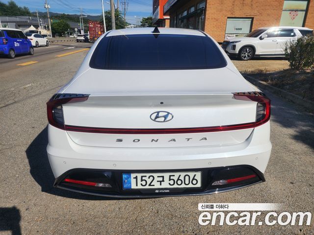 Hyundai Sonata (DN8) 2.0 Premium Plus 2022 — фото 4